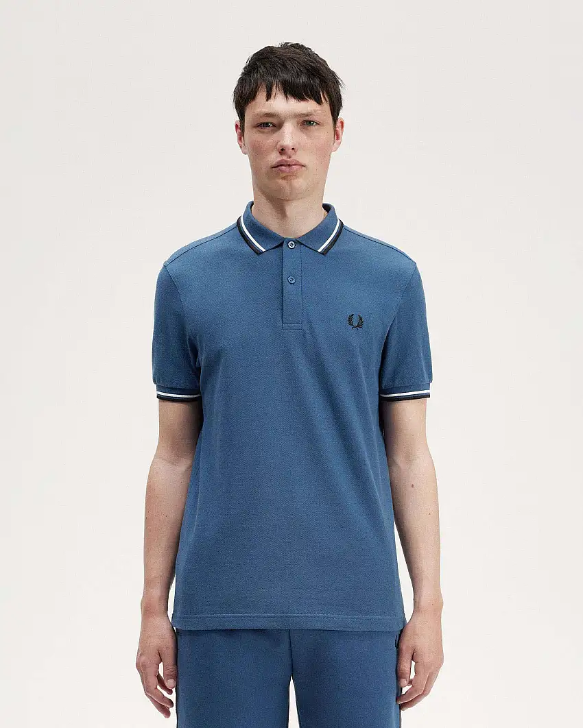 Polo avio mezza manica con bordino bianco e nero