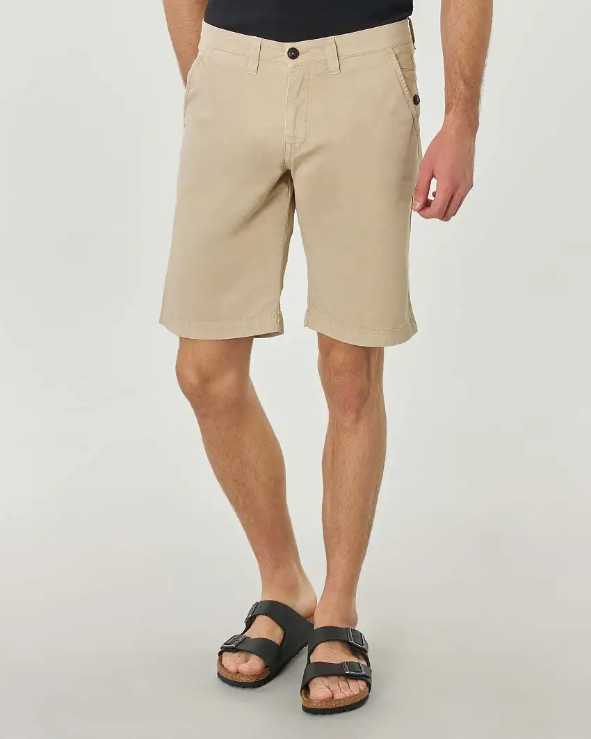 Bermuda chino sabbia in gabardina di cotone stretch