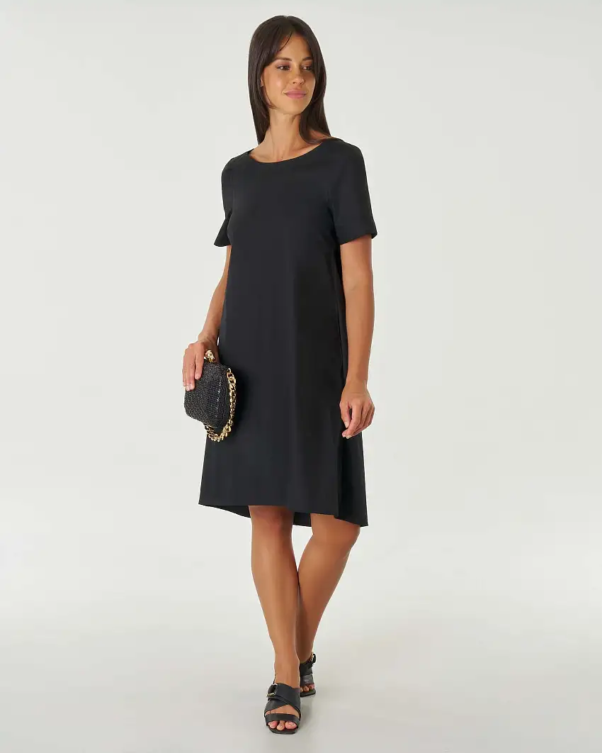 Abito midi a mezze maniche nero in popeline dalla linea a uovo con arricciatura sulla schiena