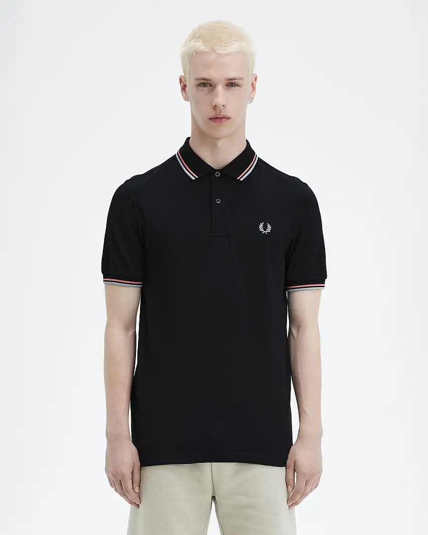 Polo nera mezza manica con bordino corallo e grigio