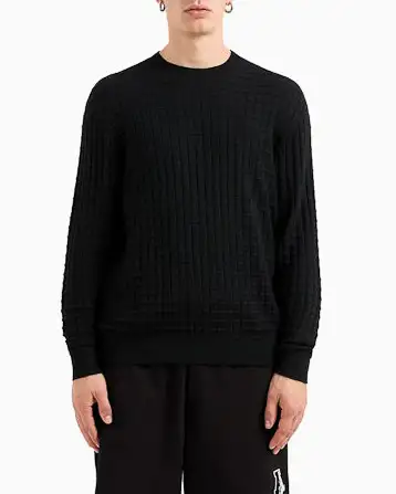 Maglia nera girocollo in misto lana e cotone con lavorazione a quadretti jacquard