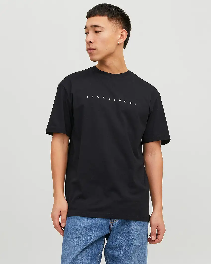 T-shirt nera mezza manica relaxed fit con logo scritta davanti