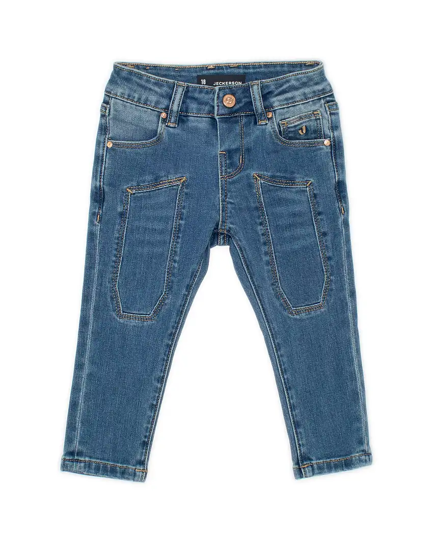 Jeans slim Jeckerson in misto cotone e viscosa stretch con toppa a lavaggio medio stone washed