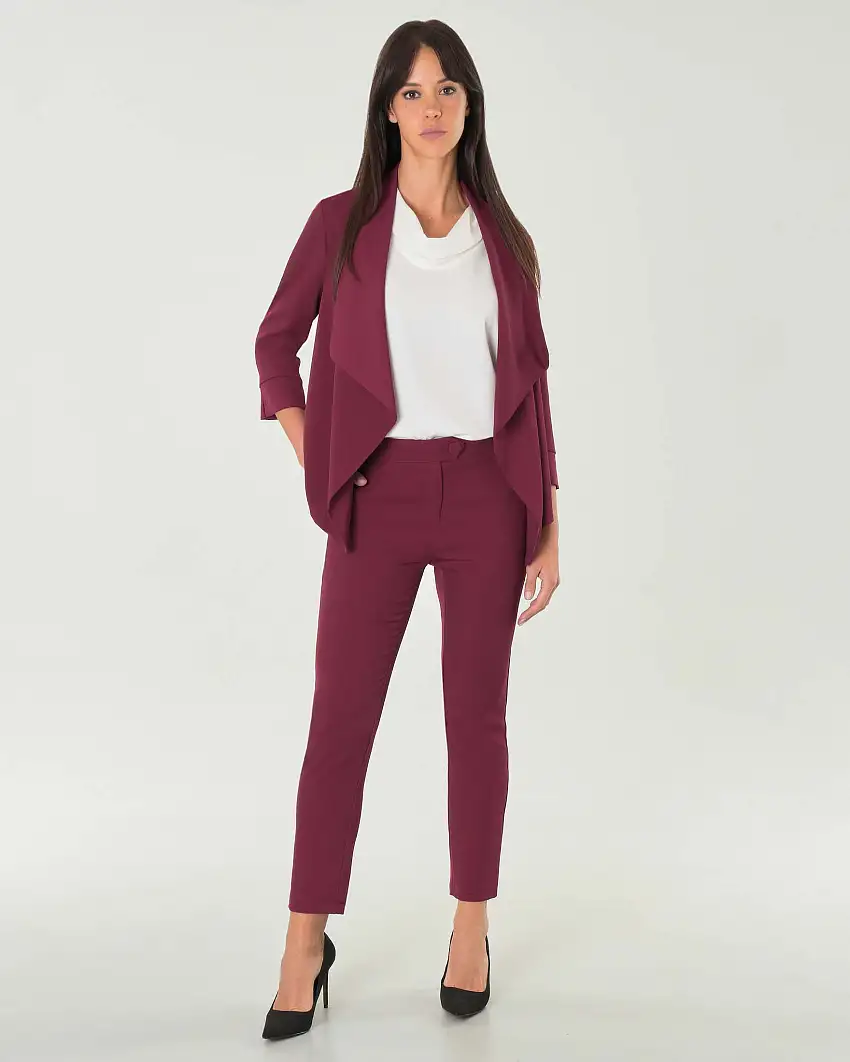 Blazer bordeaux in crêpe con scollo sciallato e maniche tre quarti