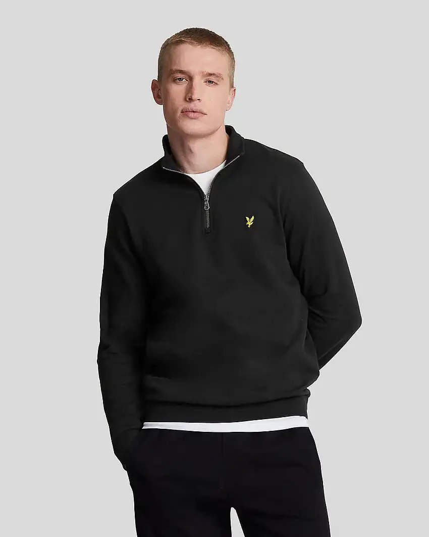 Felpa Lyle & Scott nera in cotone con apertura a mezza zip