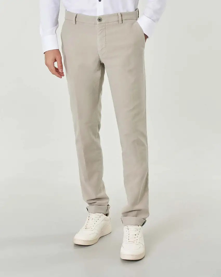 Pantaloni chino Levanto beige slim-fit in fustagno di cotone stretch