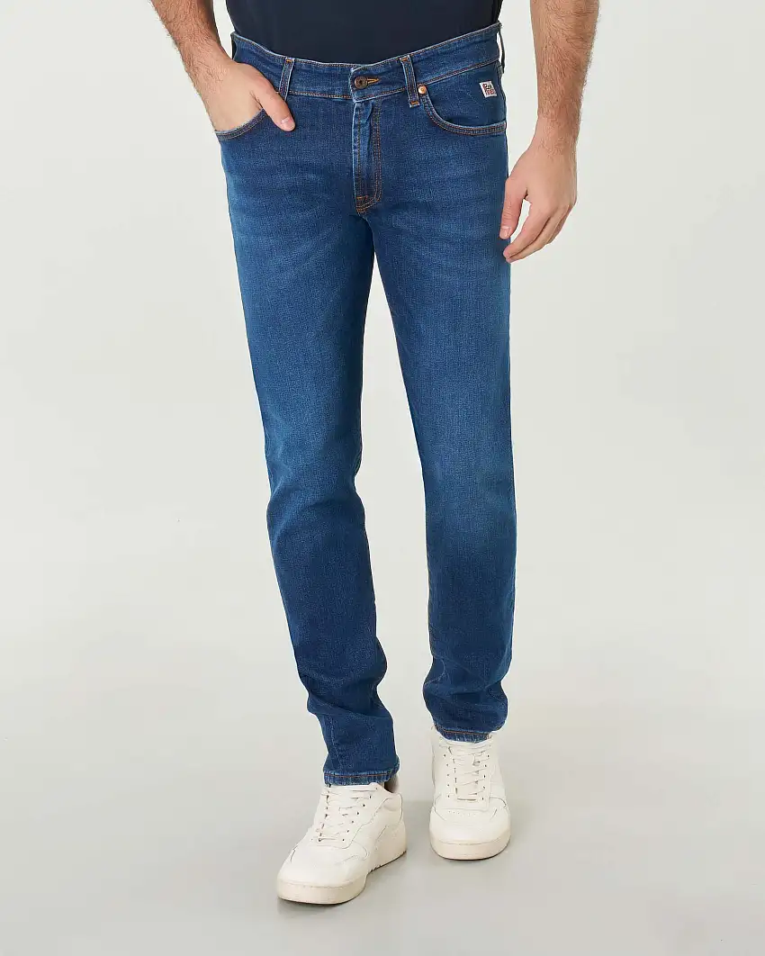 Jeans slim-fit 517 in cotone stretch lavaggio scuro con baffature