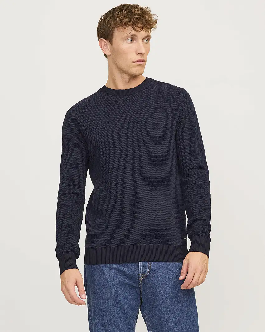 Maglia girocollo Jack & Jones blu in puro cotone punto mimosa regular-fit con etichetta logo sul fianco