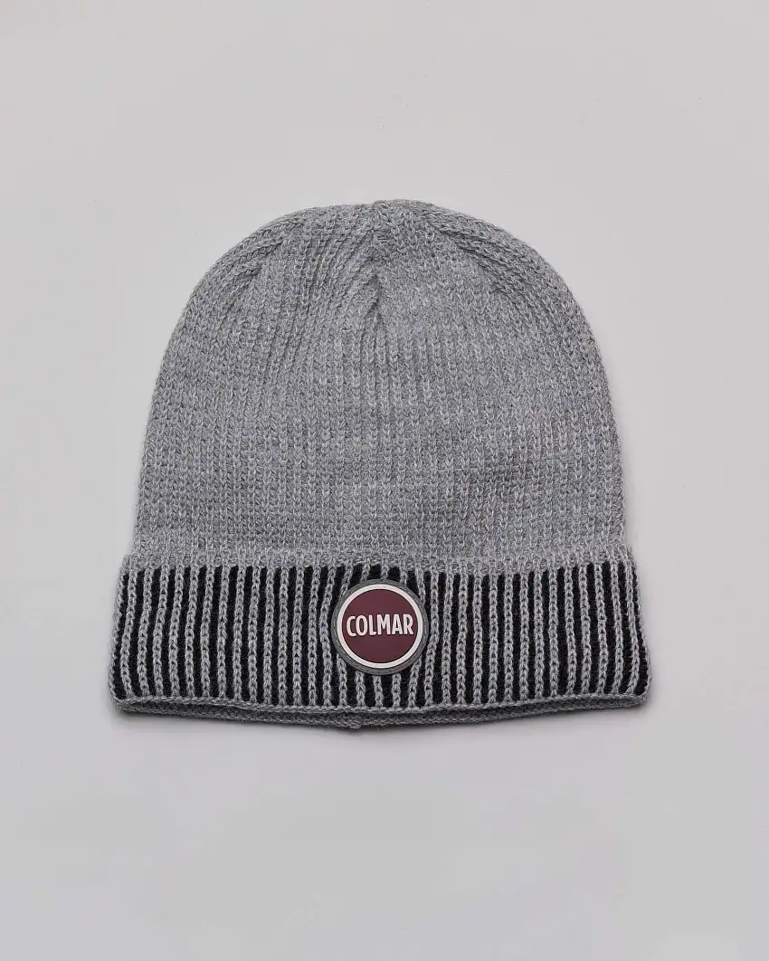Berretto Colmar Originals grigio in maglia a coste inglesi con risvolto vanisé e logo bollo applicato