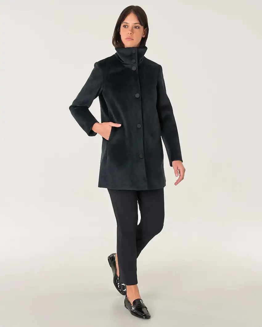Giaccone Velvet in jersey di velluto nero con colletto in piedi