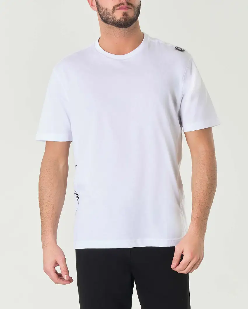 T-shirt bianca in puro cotone con logo tape sul fianco destro ed etichetta logo sulla spalla