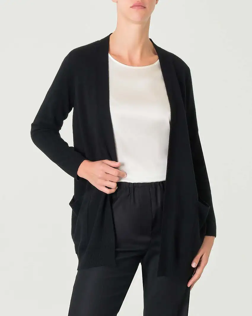 Cardigan midi nero in puro cashmere senza bottoni di chiusura con tasche laterali