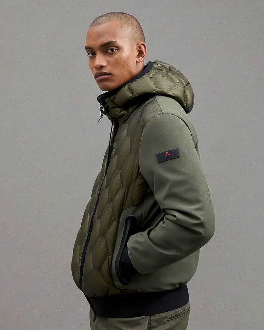 Giubbino Peuterey Koons bi-tessuto verde militare con trapuntatura geometrica e cappuccio