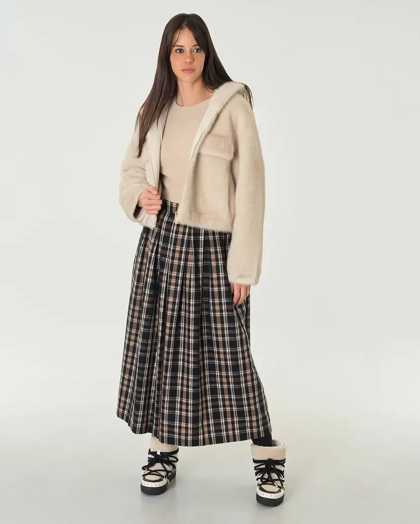 Bomber in ecopelliccia beige effetto visone con cappuccio