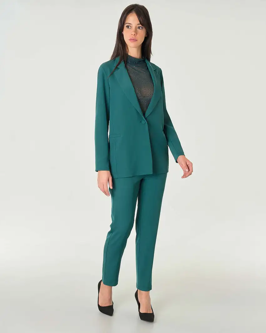 Pantaloni verde smeraldo in crêpe dal taglio dritto con chiusura monopetto a un bottone