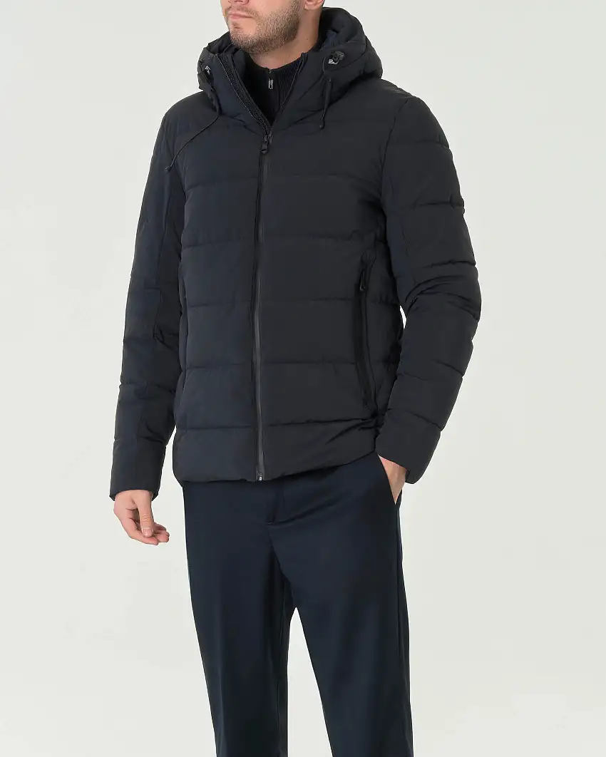 Piumino blu con cappuccio in tessuto tecnico imbottito