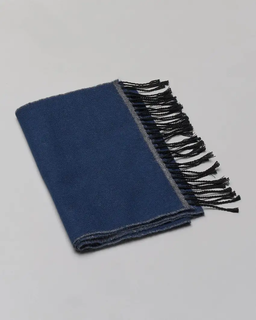 Sciarpa Pellizzari blu indaco in tessuto micro armatura con frange