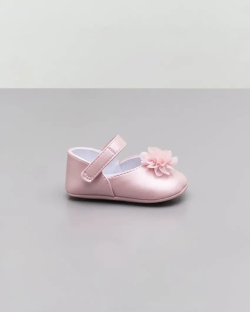Ballerine in similpelle rosa con fiore in tulle applicato sul davanti e listino Mary Jane