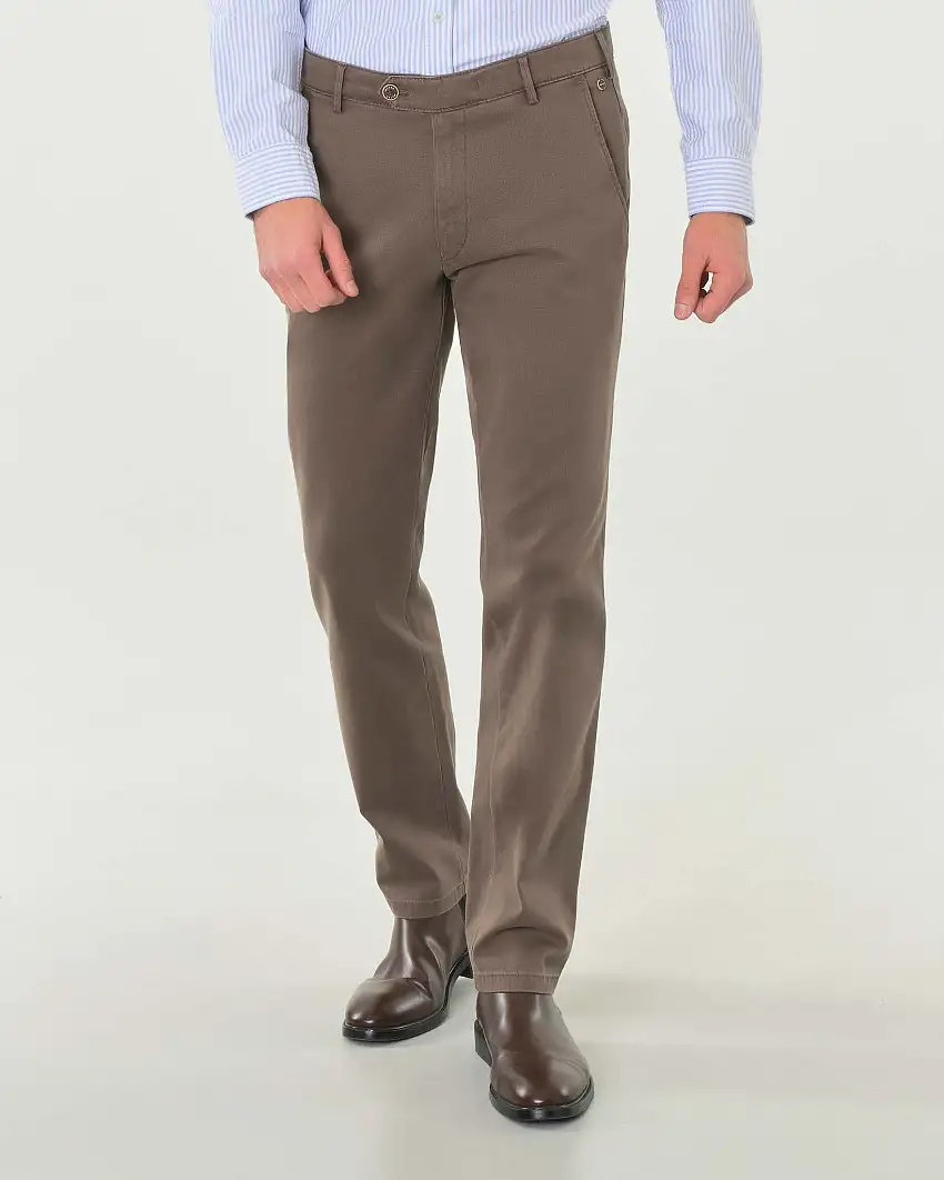 Pantalone Bonn color fango in cotone stretch micro armatura a gamba dritta drop 6