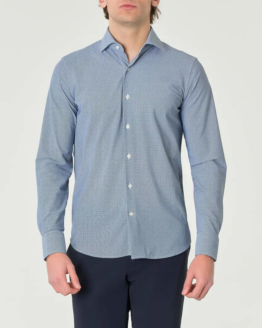 Camicia Pellizzari bianca e blu slim-fit in tessuto tecnico con micro-fantasia a nido d'ape