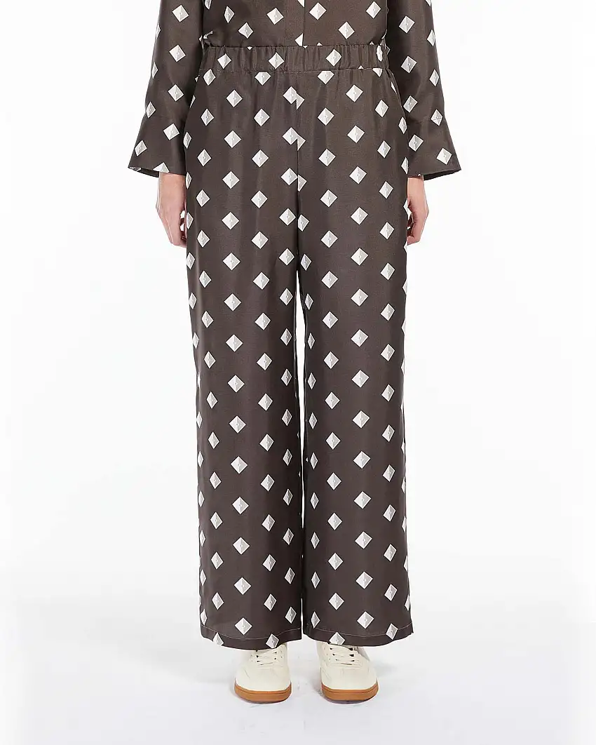 Pantaloni palazzo marroni in twill di pura seta a fantasia rombi bianchi