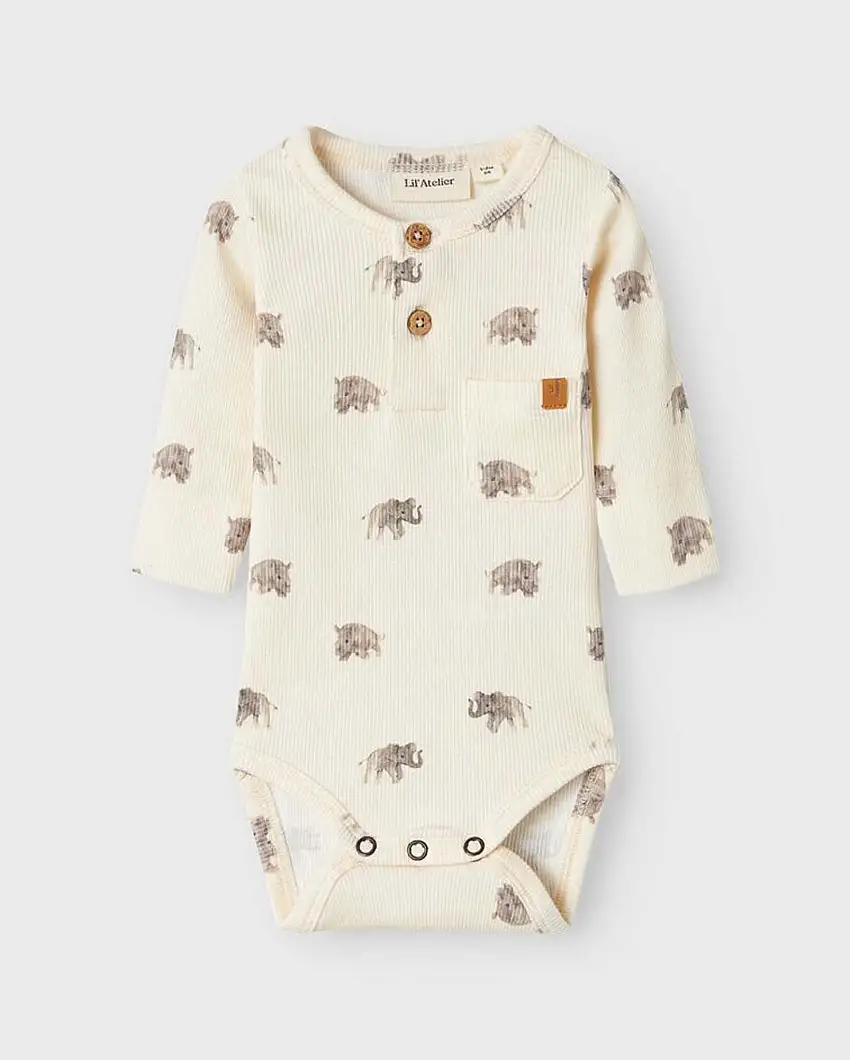 Body Lil'Atelier avorio in cotone stretch a maniche lunghe con fantasia safari all-over