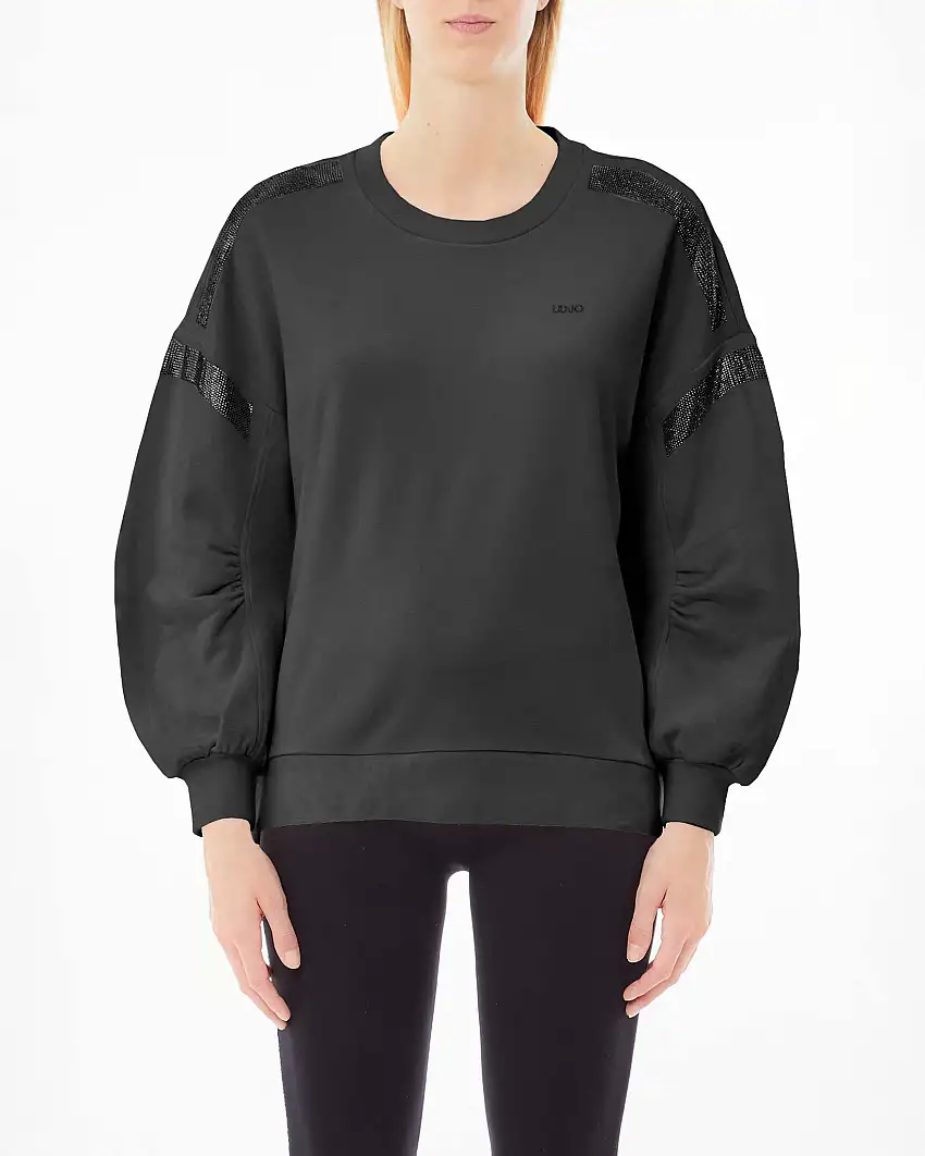 Felpa color avorio oversize e maniche a sbuffo con bande in strass tono su tono sulle spalle