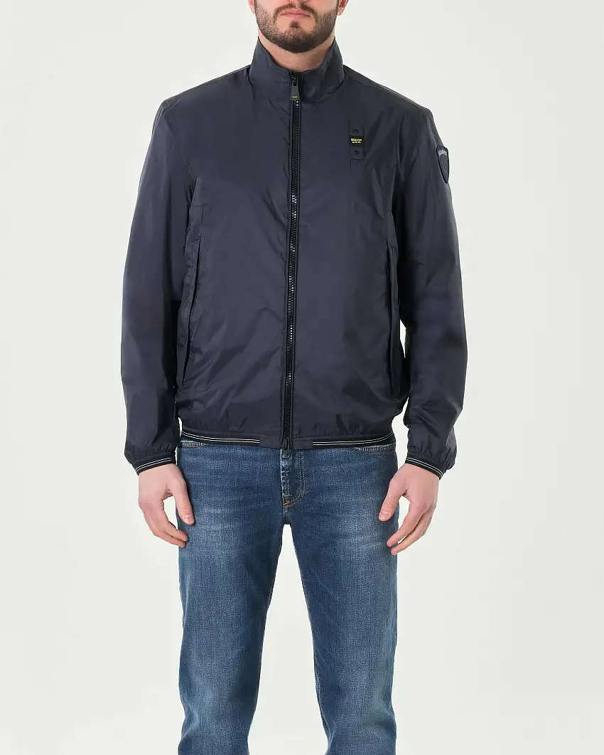 Giubbino sailor blu in micro ripstop con patch scudetto