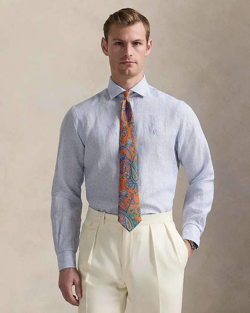 Camicia custom-fit a righe bianche e azzurre in puro lino con colletto aperto alla francese