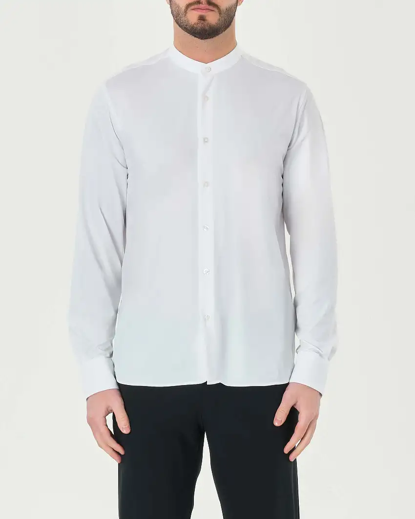 Camicia bianca Oxford Kor Shirt in tessuto tecnico stretch