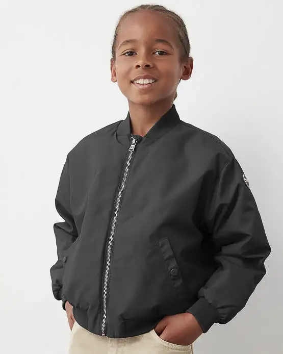 Bomber nero in nylon idrorepellente a maniche lunghe