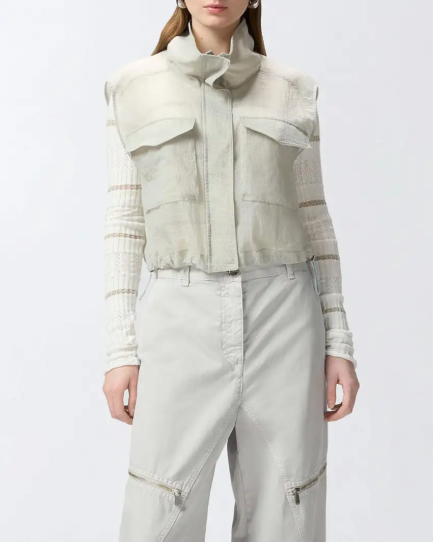 Gilet dalla linea boxy color ghiaccio in nylon ripstop organzato con tasche con patta sul petto