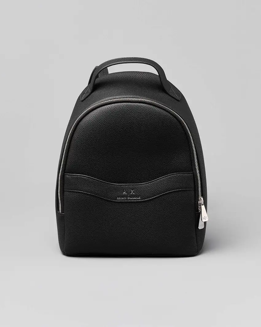 Zaino nero in similpelle martellata con logo stampa logo a rilievo piccola metallizzata sul davanti