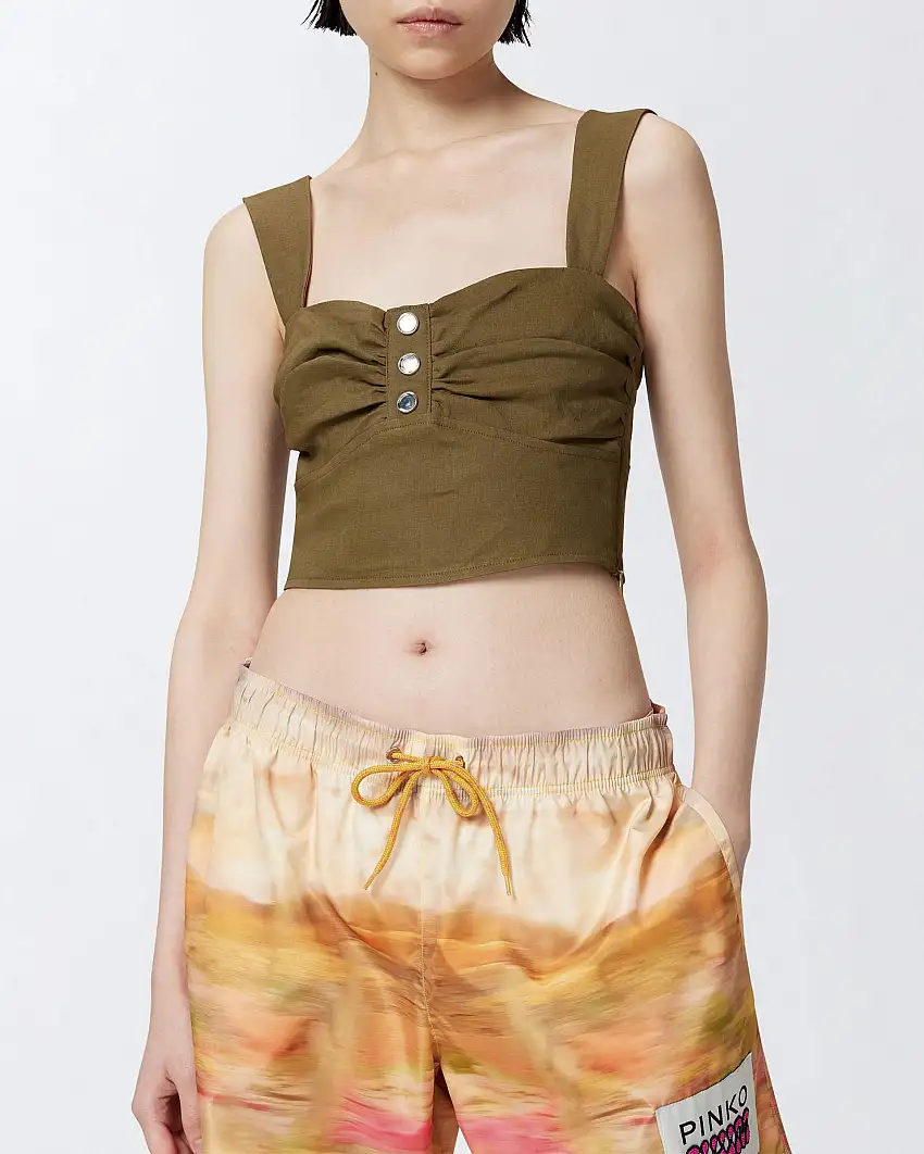 Top aderente cropped verde militare in lino e viscosa con scollo a cuore arricciato
