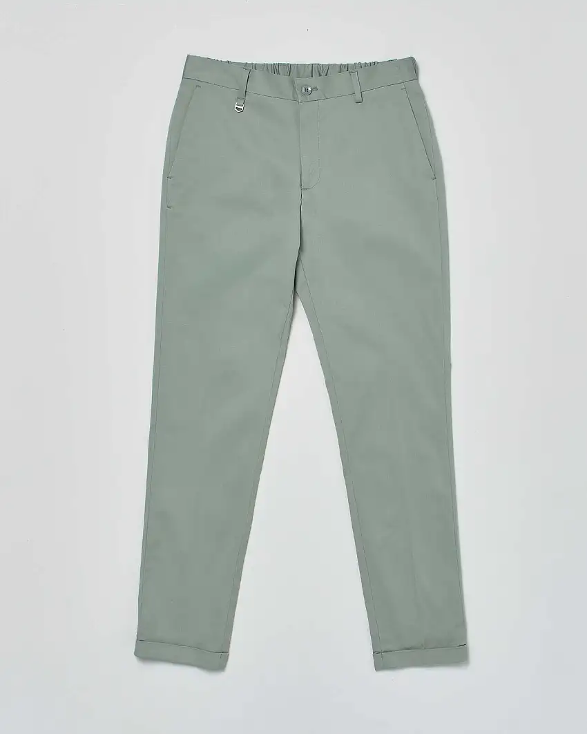 Pantalone chino verde salvia in gabardina di cotone
