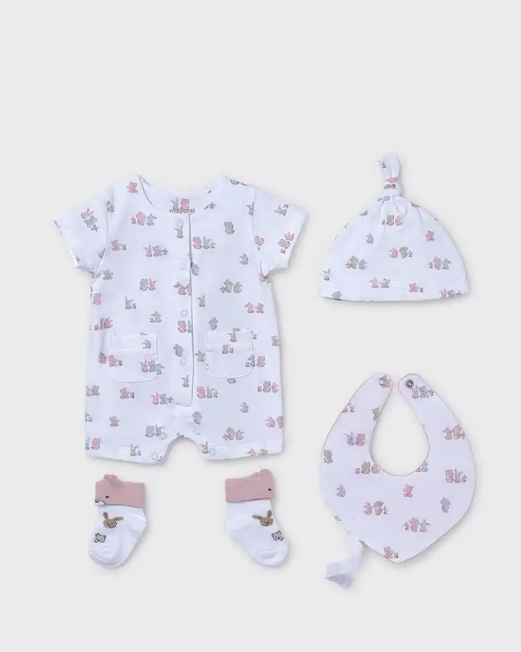 Tutina bianca e rosa con set 3 pezzi bavaglino calzini e cappellino coordinati