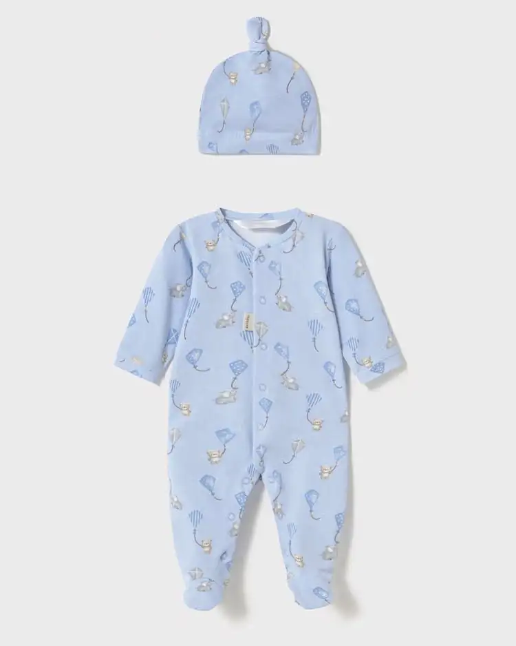 Set tutina azzurra in jersey di cotone con cappellino abbinato in fantasia aquiloni