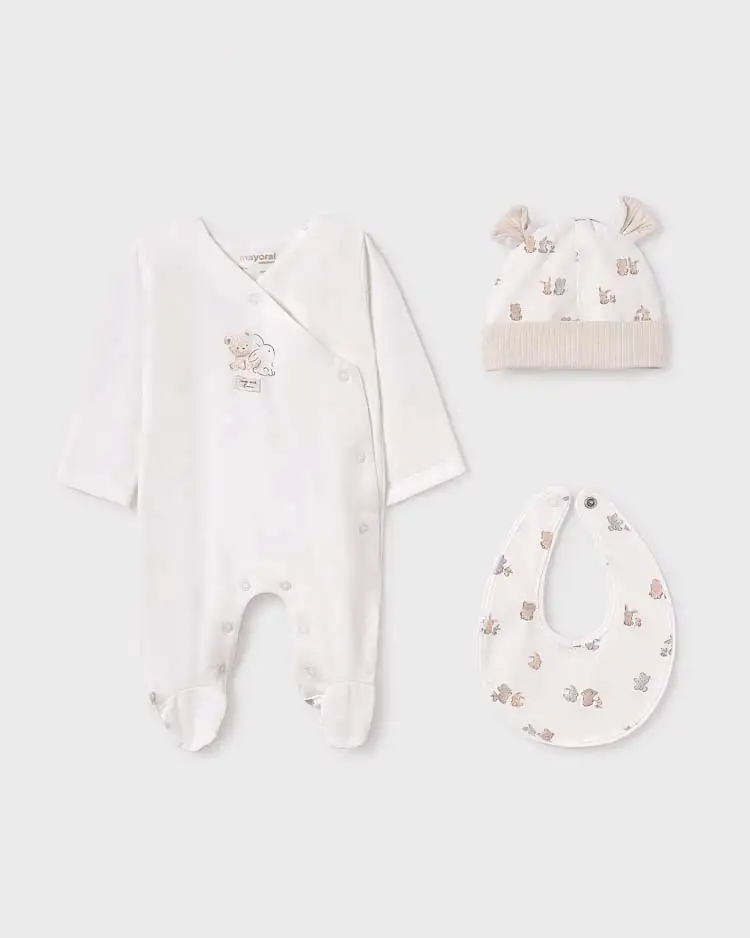 Set tutina cappellino e bavaglino avorio e beige con fantasia animaletti
