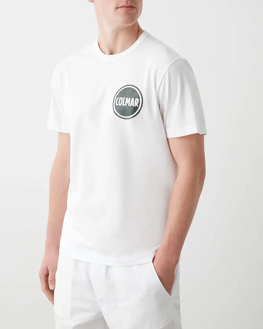 T-shirt bianca mezza manica con logo bollo in fantasia camouflage sul petto