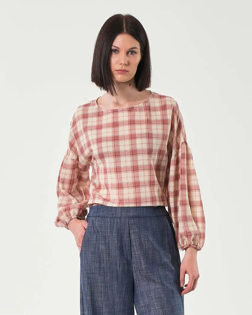Blusa avorio e rosa a fantasia tartan in cotone stretch con maniche a sbuffo