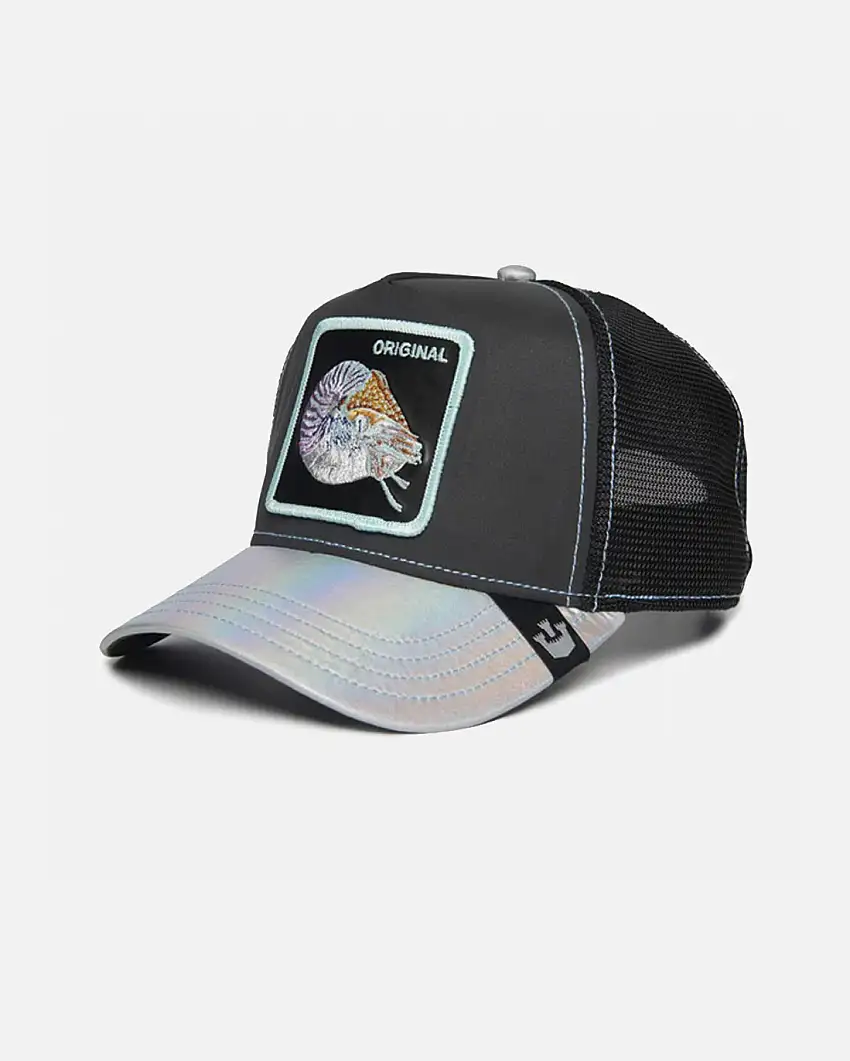 Berretto Go Way Back trucker nero con frontino argento e patch mollusco
