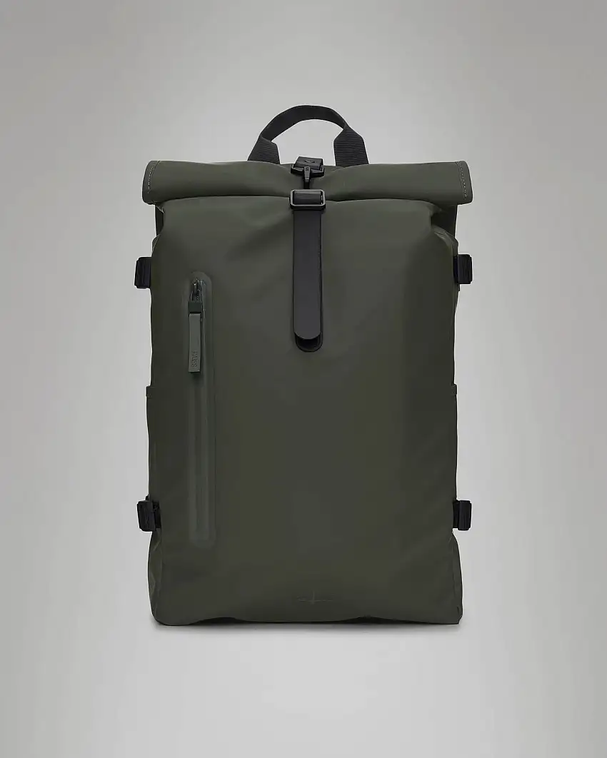 Zaino Rains Rolltop Rucksack Large verde militare in tessuto tecnico impermeabile effetto gommato