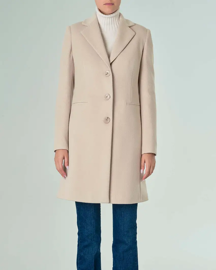 Cappotto beige in tessuto effetto lana dal taglio maschile
