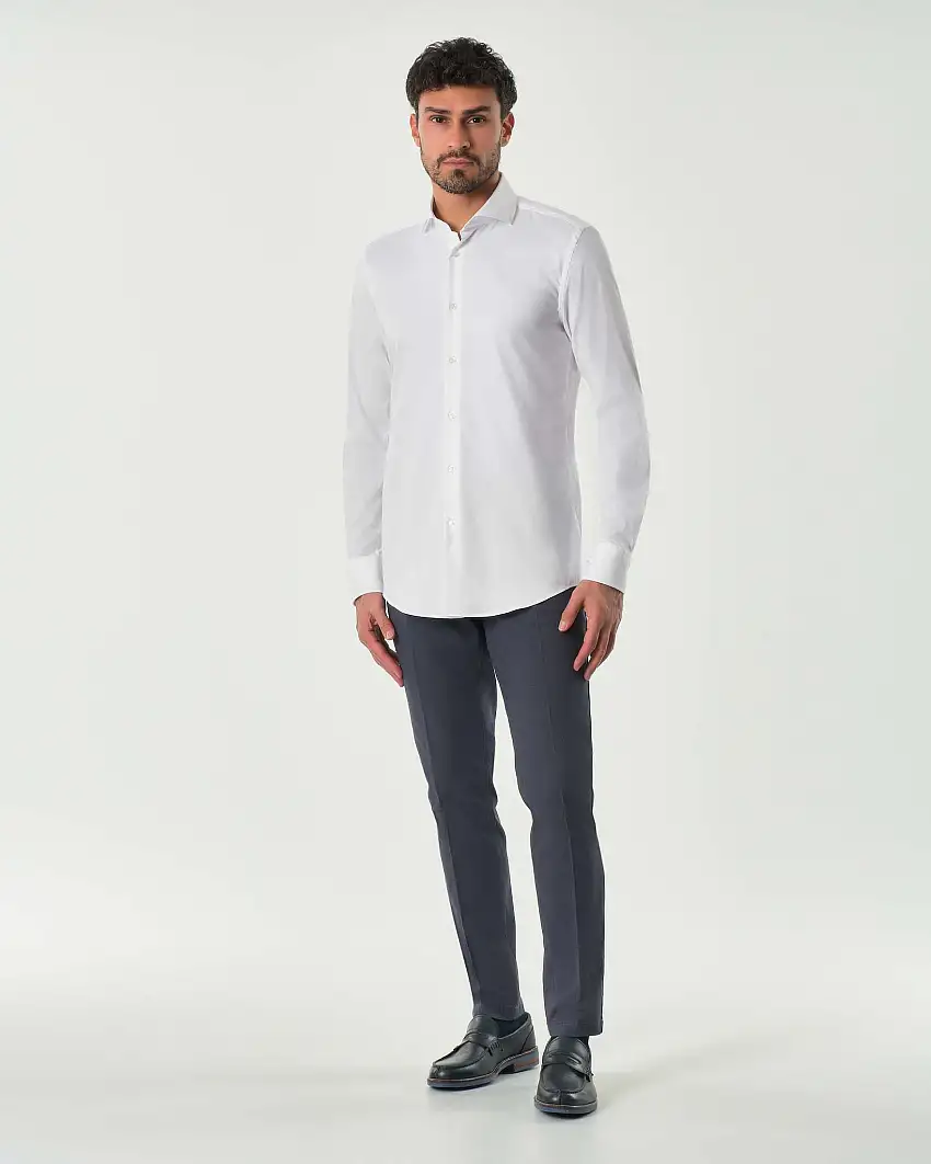 Camicia Boss bianca Spread in tessuto micro armatura di cotone stretch con colletto aperto alla francese