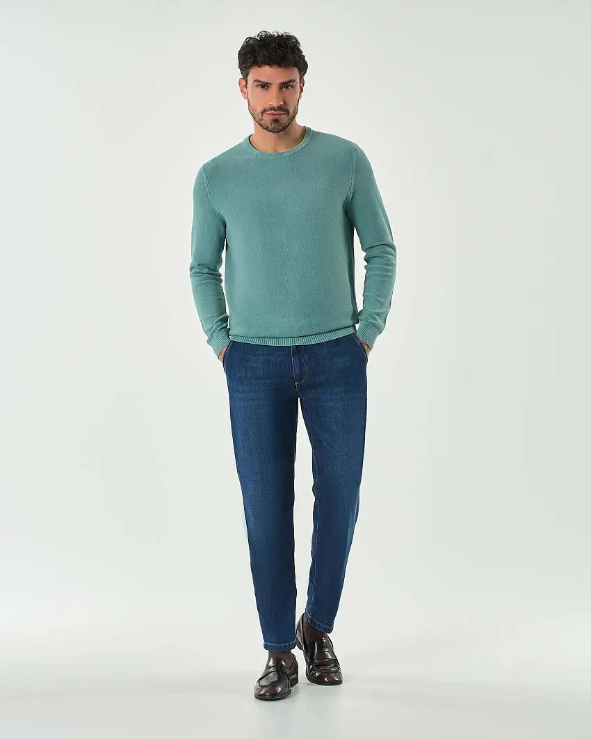 Maglia girocollo color acqua in puro cotone a grana di riso