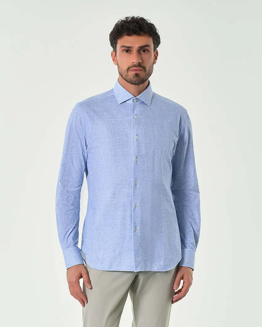 Camicia azzurra melange in tessuto tecnico active tailor fit