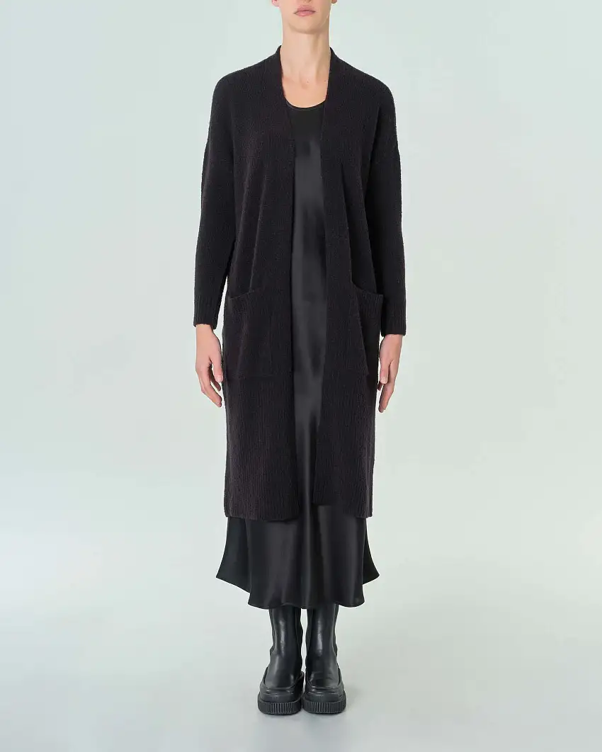 Maxi cardigan nera in misto lana bouclè Linea MONOCHROME