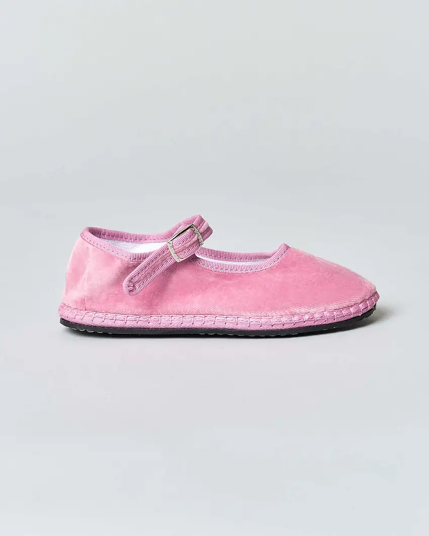 Baby friulane Le Papù in velluto rosa cipria con cinturino regolabile