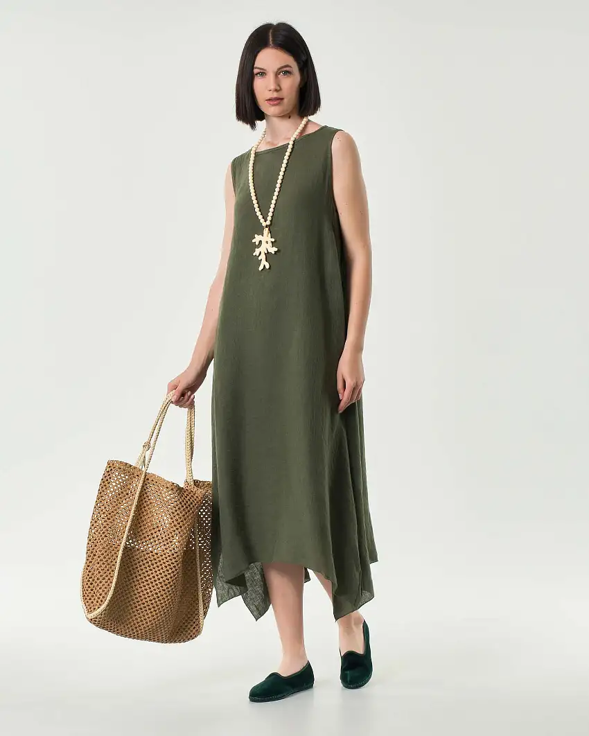 Abitol lungo Hlo! verde militare senza maniche in puro lino con fondo asimmetrico a punta con spacchi