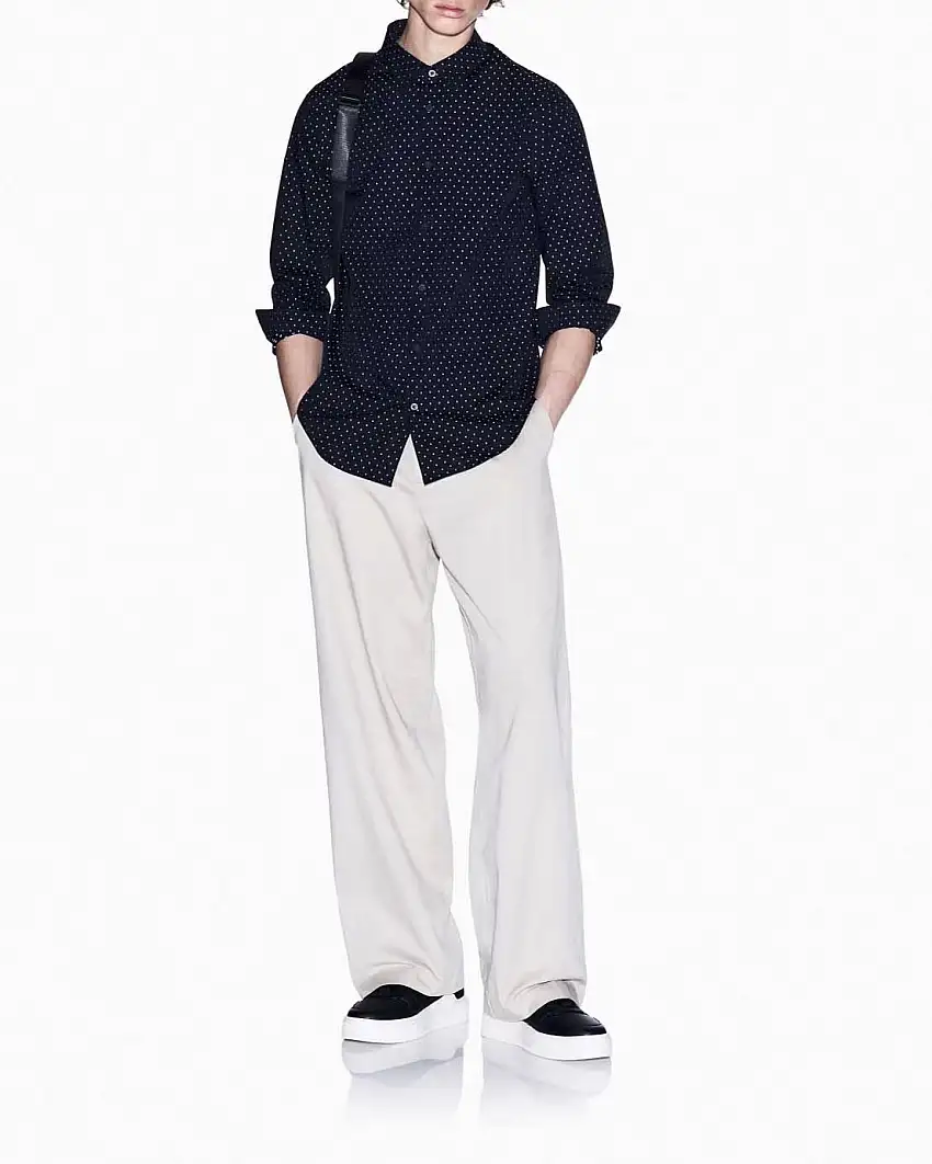 Camicia Armani Exchange blu in puro cotone con ricamo AX all over